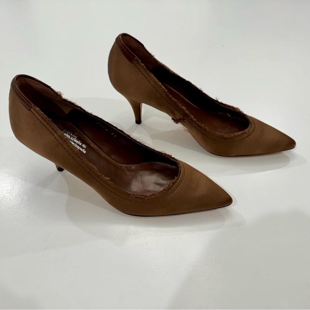Pedro Garcia kitten heels